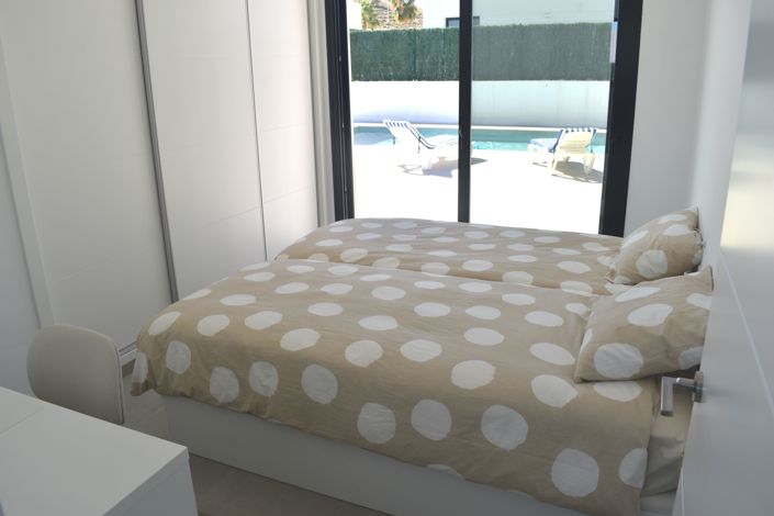 Image No.22-3 Bed Villa for sale