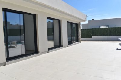 2024-09-25-114248-scaled