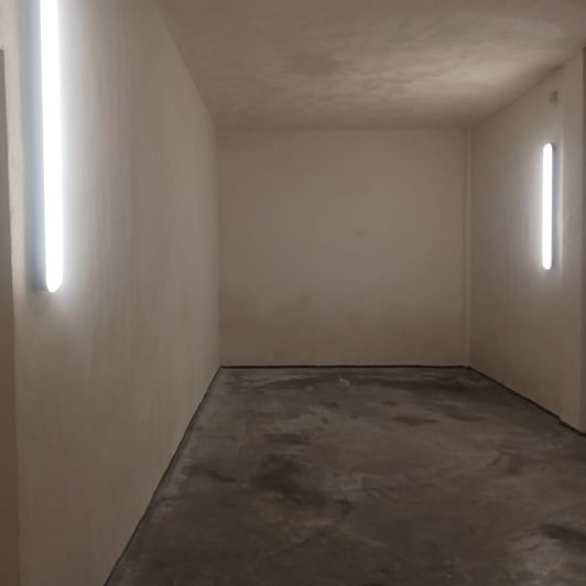 Image No.13-6 Bed Townhouse for sale