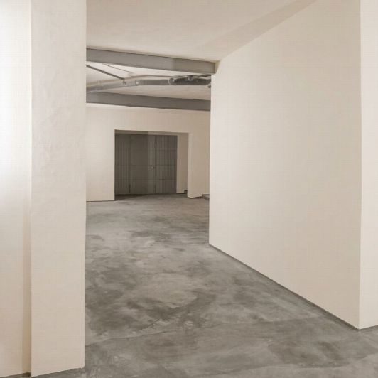 Image No.18-6 Bed Townhouse for sale