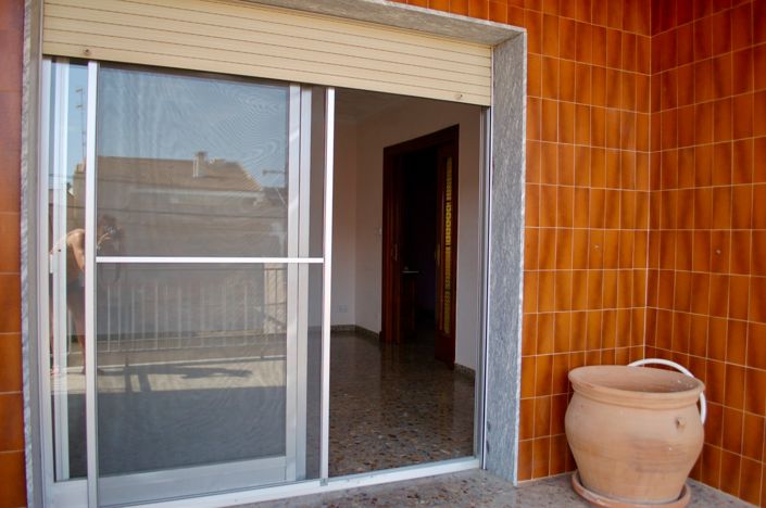 Image No.23-5 Bed Townhouse for sale