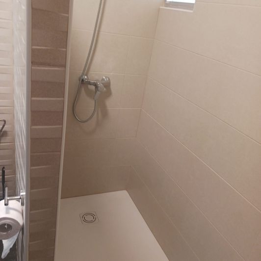 Image No.26-6 Bed Townhouse for sale