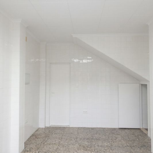 Image No.3-6 Bed Townhouse for sale