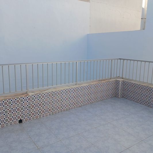 Image No.31-6 Bed Townhouse for sale