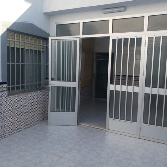 Image No.40-6 Bed Townhouse for sale