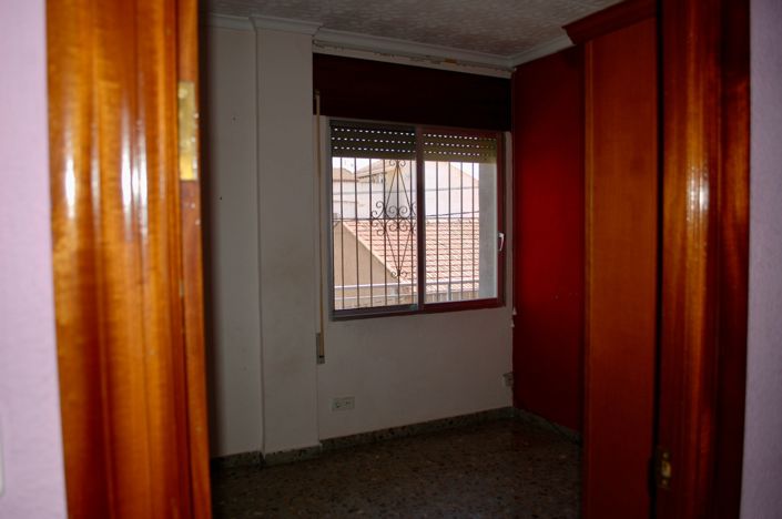 Image No.41-5 Bed Townhouse for sale