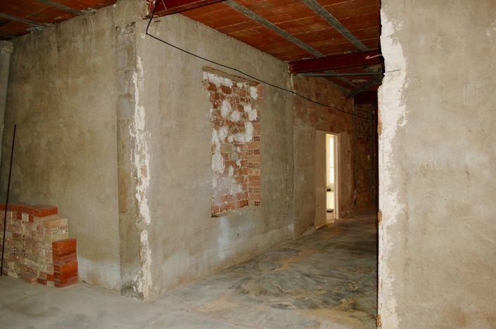Image No.42-5 Bed Townhouse for sale