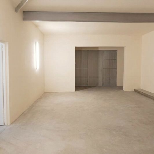 Image No.8-6 Bed Townhouse for sale
