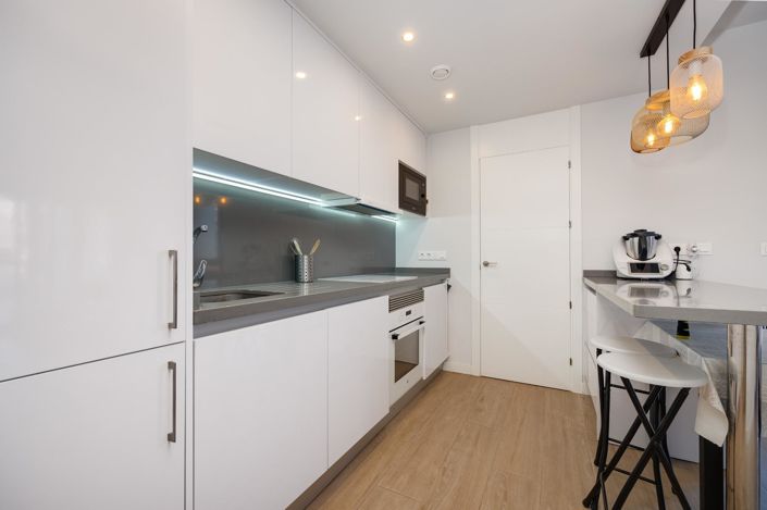 Image No.13-2 Bed Apartment for sale