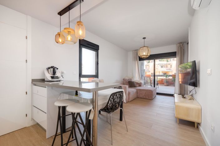 Image No.21-2 Bed Apartment for sale