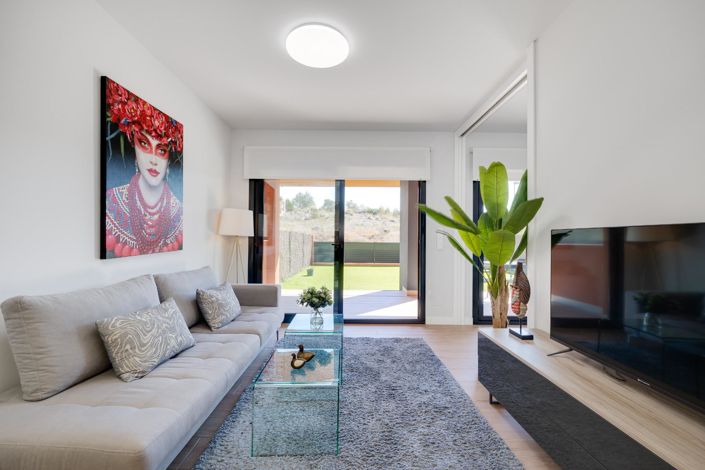 Image No.22-2 Bed Apartment for sale