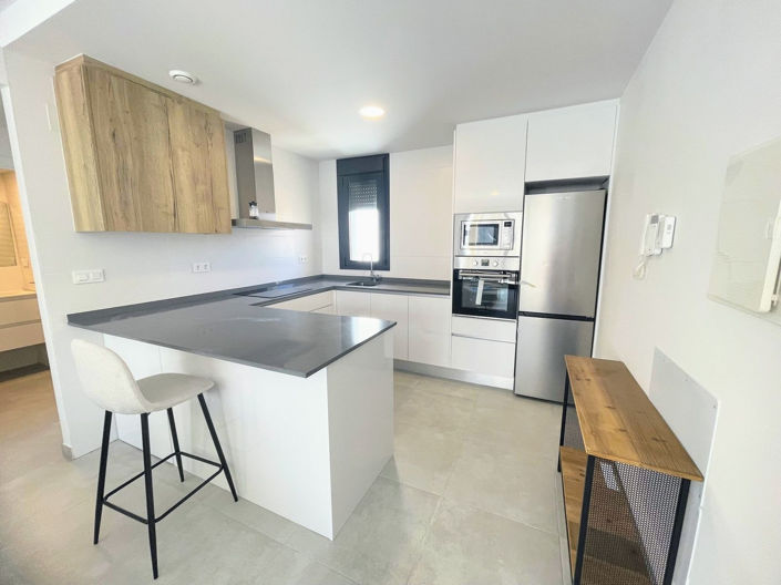 Image No.10-2 Bed Apartment for sale