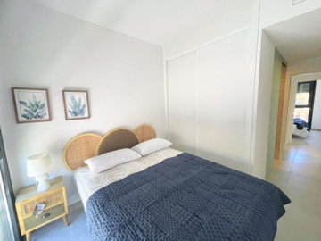 13-5fd73dea700db77384c091ca9818b1a9