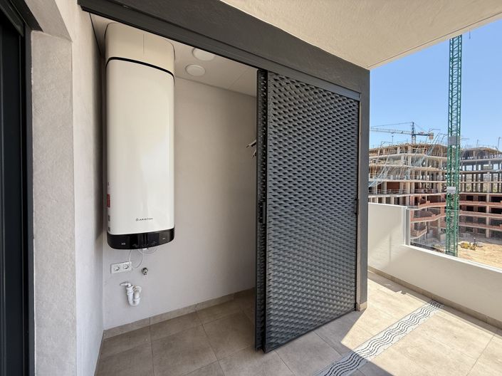 Image No.21-3 Bed Penthouse for sale