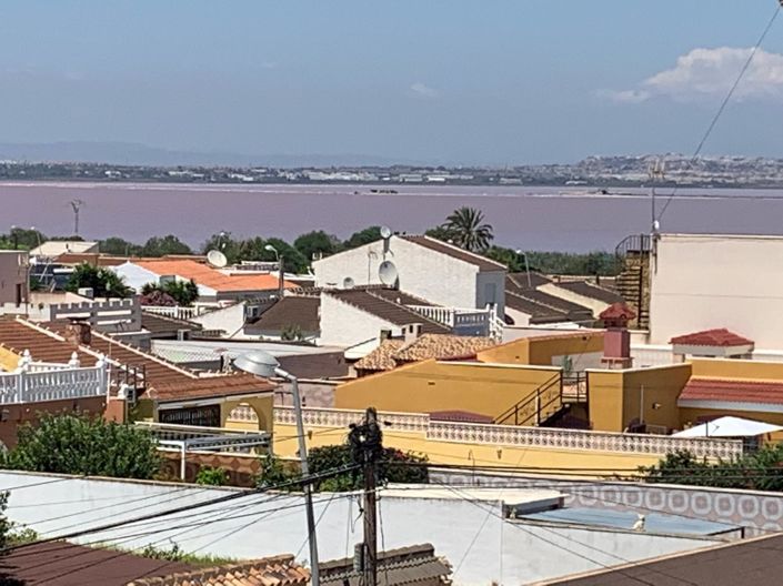 Image No.12-Villa de 6 chambres à vendre à Torrevieja