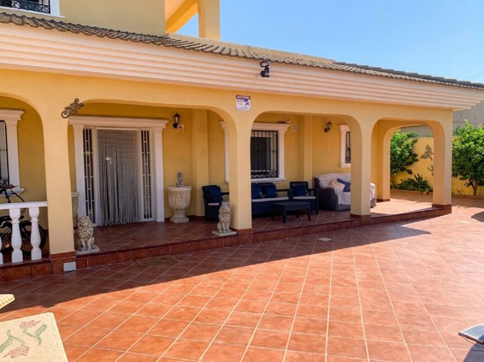 Image No.6-6 Bed Villa for sale