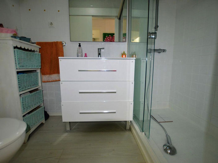 Image No.15-3 Bed House for sale