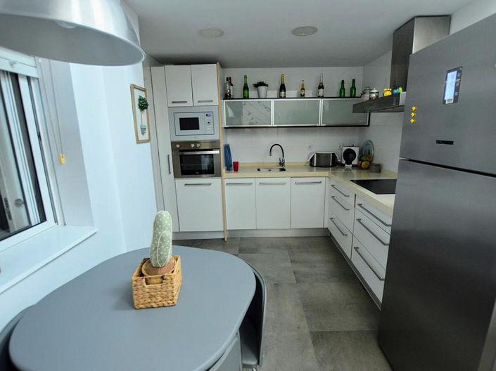 Image No.9-3 Bed House for sale