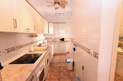 8-e64a9055bba3e77ac8aca3b893cdf826