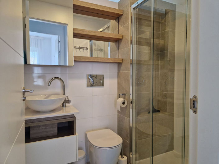 Image No.17-2 Bed Apartment for sale