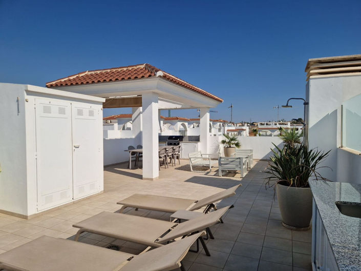 Image No.27-2 Bed Apartment for sale