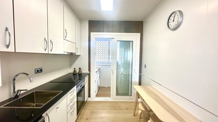 Image No.14-2 Bed Apartment for sale