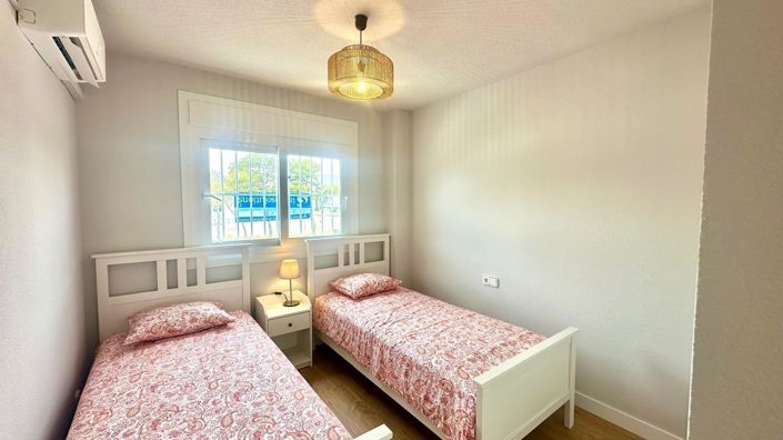 Image No.22-2 Bed Apartment for sale