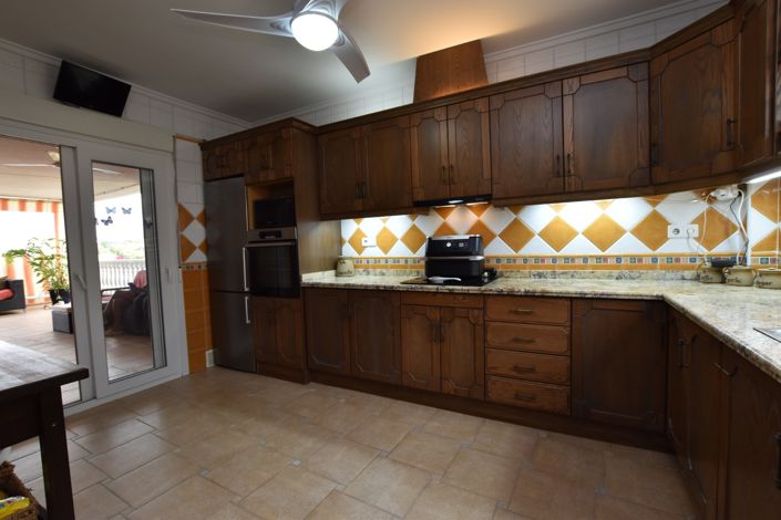 Image No.12-3 Bed Villa for sale