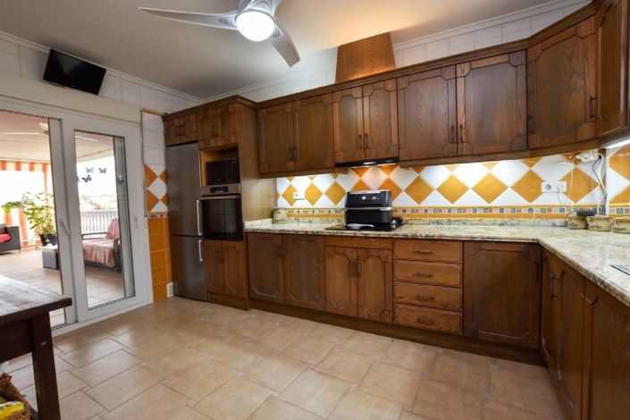 Image No.12-3 Bed Villa for sale