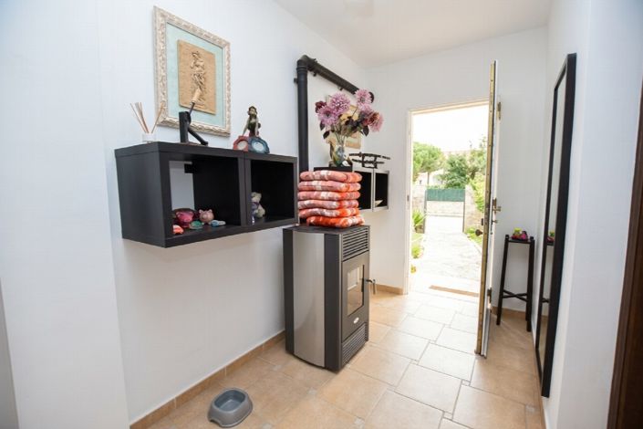 Image No.17-3 Bed Villa for sale