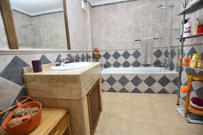 Image No.22-3 Bed Villa for sale