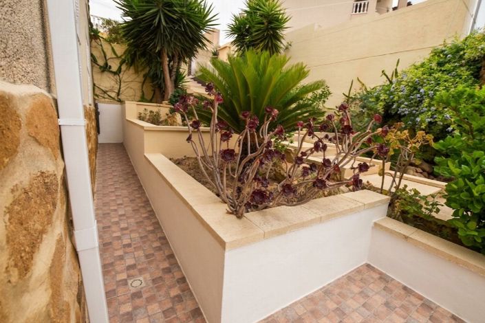 Image No.39-3 Bed Villa for sale