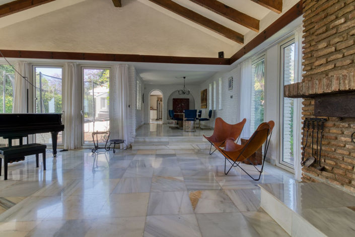 Image No.26-6 Bed Villa for sale