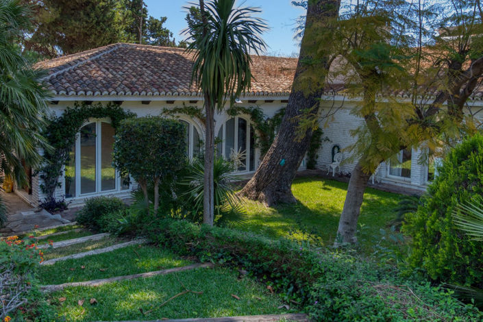 Image No.46-6 Bed Villa for sale