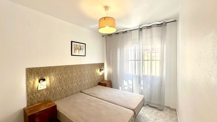 Image No.41-2 Bed Apartment for sale