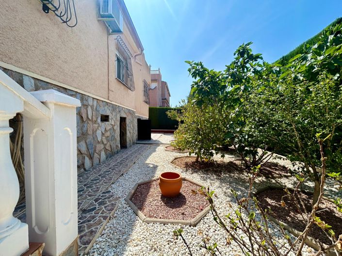 Image No.45-3 Bed Villa for sale