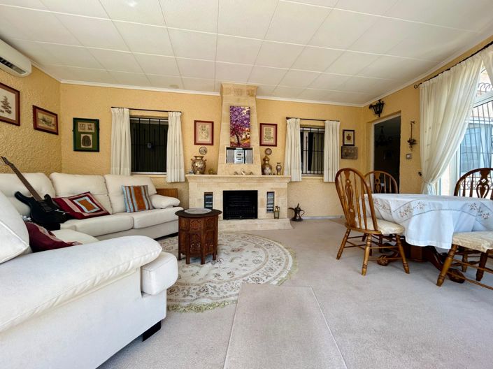 Image No.8-3 Bed Villa for sale