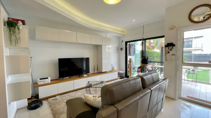 Image No.11-2 Bed Apartment for sale