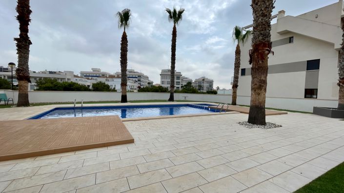 Image No.23-2 Bed Apartment for sale