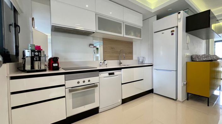 Image No.8-2 Bed Apartment for sale