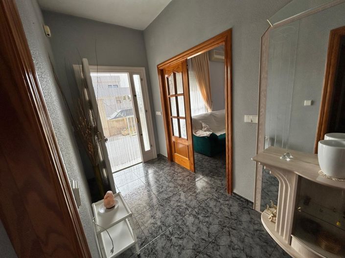 Image No.21-3 Bed Villa for sale