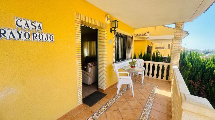 Image No.4-Villa de 3 chambres à vendre à Orihuela Costa