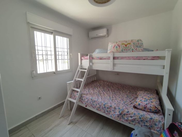 Image No.24-2 Bed Property for sale