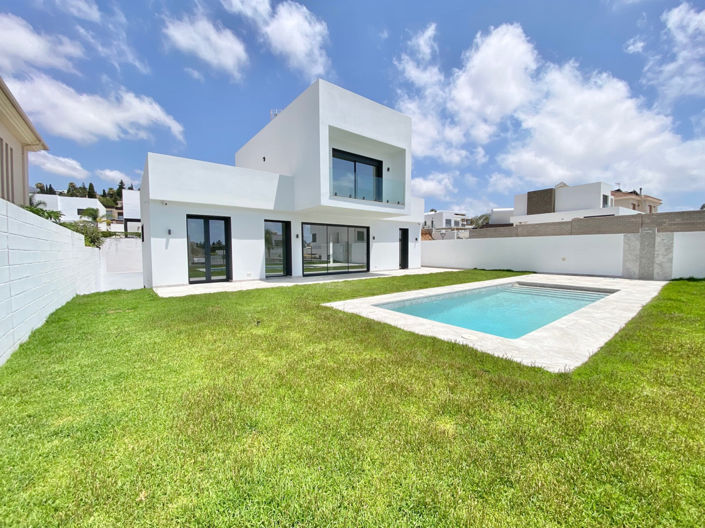Image No.3-2 Bed Villa for sale