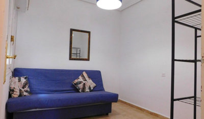 10-bb915d1cb19341576dcdc994b81ab9c5