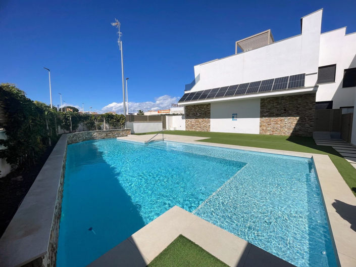 Image No.1-3 Bed Apartment for sale