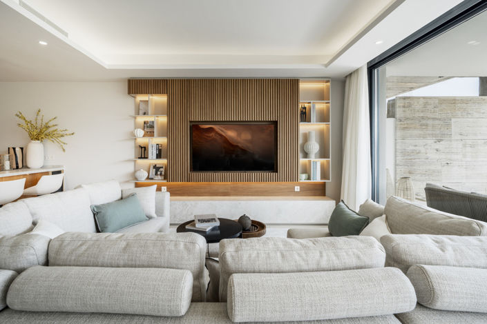 Image No.24-2 Bed Property for sale