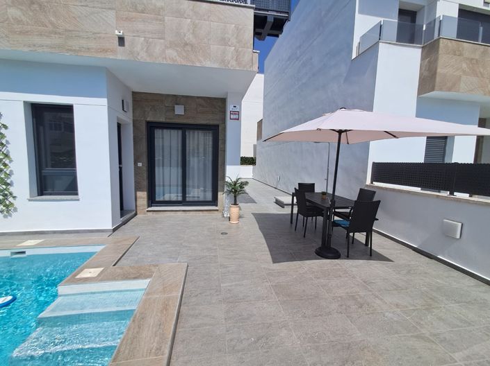 Image No.36-Villa de 3 chambres à vendre à Torrevieja