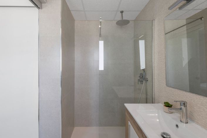 Image No.20-2 Bed Penthouse for sale