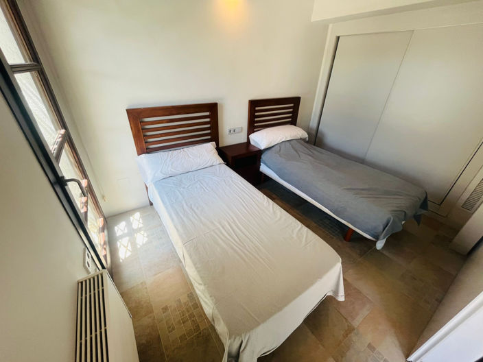 Image No.16-2 Bed Villa for sale